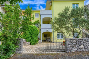 Apartment Kraljevica 17589b